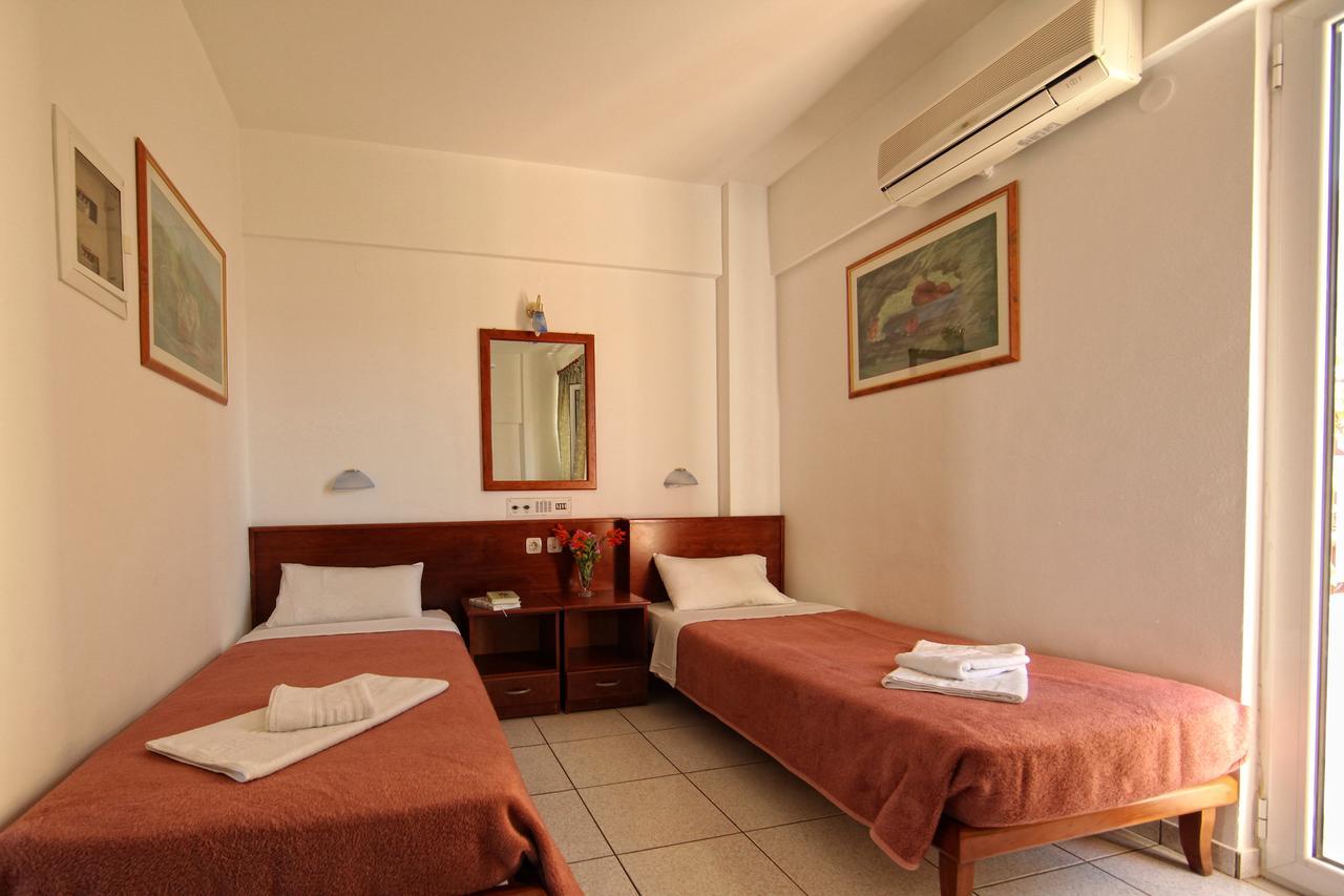 Hotel Dharam Villa Kālka Dış mekan fotoğraf